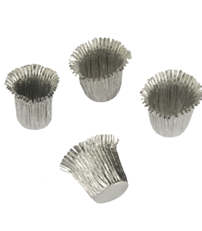 Product foto van Aluminium kaarsdoosjes zilver set van 18