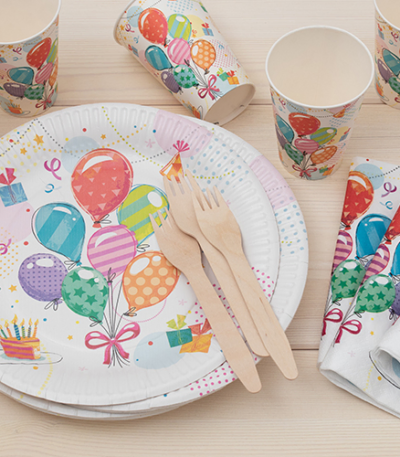 Product foto van Karton Borden rond 23cm set van 50 Fete