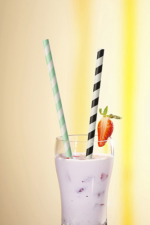 Product foto van Papieren rietjes zwart/wit Stripes set van 100