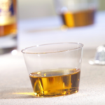 Product foto van Plastic bekers glashelder set van 15 100ml