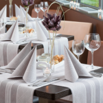 Product foto van Stof Tafellopers ROYAL Collection bruin Elegance 24m