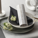 Product foto van 50 Servetten "ROYAL Collection" 1/4 vouw 40 cm x 40 cm zwart